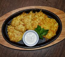 Драники со сметаной