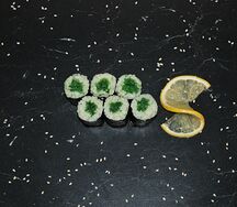 Ролл с чукой