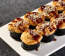 Запеченный ролл Лосось