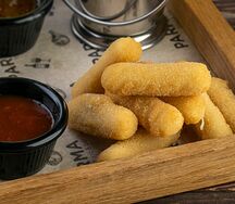 Сырные палочки