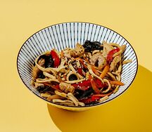 Wok со свининой