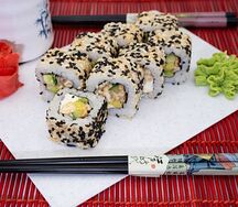 Ролл фирменный Расемон