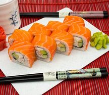 Ролл Филадельфия De Luxe