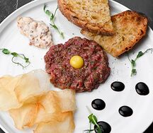 Тартар из мраморной говядины