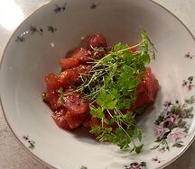 Тартар из тунца с гуакамоле