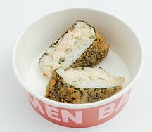 Онигири с креветкой