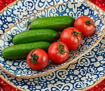 Огурцы и помидоры Бакинские