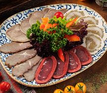 Ассорти мясное