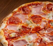 Пицца аппетитная