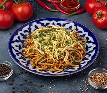 Жареный лагман с говядиной