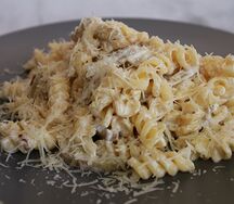 Казаречче с баклажаном и грибами