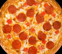 Пепперони и томаты