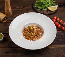 Паста с песто и томатом