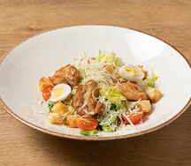 Салат Цезарь классический