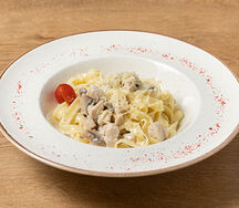 Феттуччине с курицей