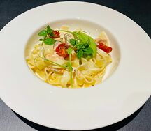 Феттуччине с лососем