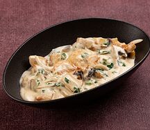 Фрикасе с курицей и грибами