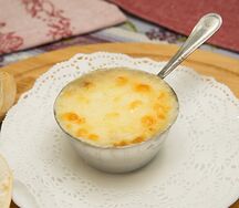 Жюльен с курицей и грибами