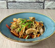 Wok с курицей