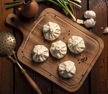 Хинкали с тигровыми креветками