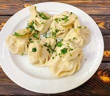 Хинкали с говядиной и свининой