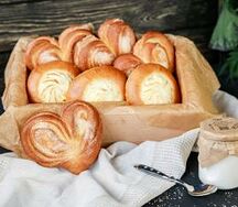 Плюшка с сахаром