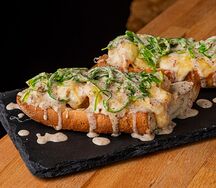 Брускетта Морской микс