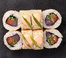 Ролл Острый лосось