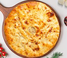 Пирог с курицей и сыром