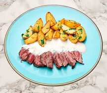 Стриплоин с соусом Пеппер