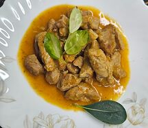 Гуляш из свинины по-домашнему