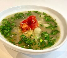 Чечевичный суп с олениной и копчёной уткой