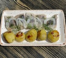 Селедка с картошкой