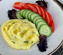 Пюре картофельное с куриными котлетами