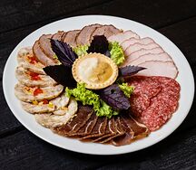 Ассорти мясное