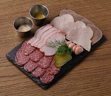 Мясное ассорти