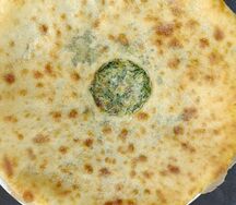 Осетинский пирог со свекольными листьями и сыром