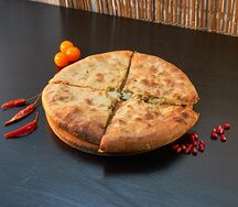 Хачапури с сыром и зеленью