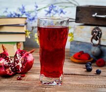 Свежевыжатый сок из Граната 