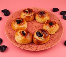 Пирожки сладкие с черносливом