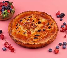 Пирог с лесными ягодами