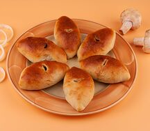 Пирожки постные сытные печённые с грибами и луком
