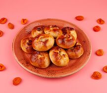 Фуршетные сладкие пирожки с курагой