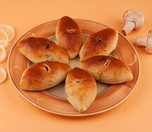 Пирожки сытные с грибами и луком