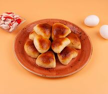 Фуршетные сытные пирожки с крабом и яйцом