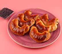 Рогалики постные сладкие печёные с маком