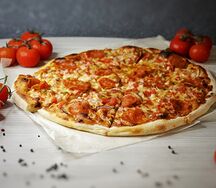 Пицца Острый перец большая