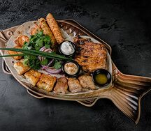Ассорти из рыбного шашлыка