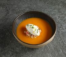 Тыквенный суп с камчатским крабом
