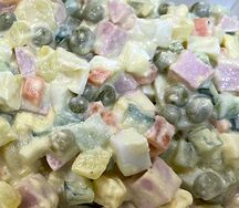 Оливьешка с колбаской